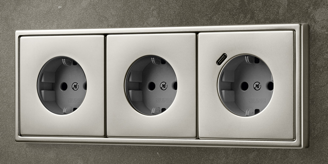 SCHUKO® Steckdosen mit USB bei AG Elektrotechnik GmbH in Frammersbach