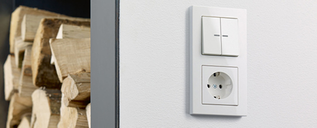 JUNG KNX Taster F 10 bei AG Elektrotechnik GmbH in Frammersbach